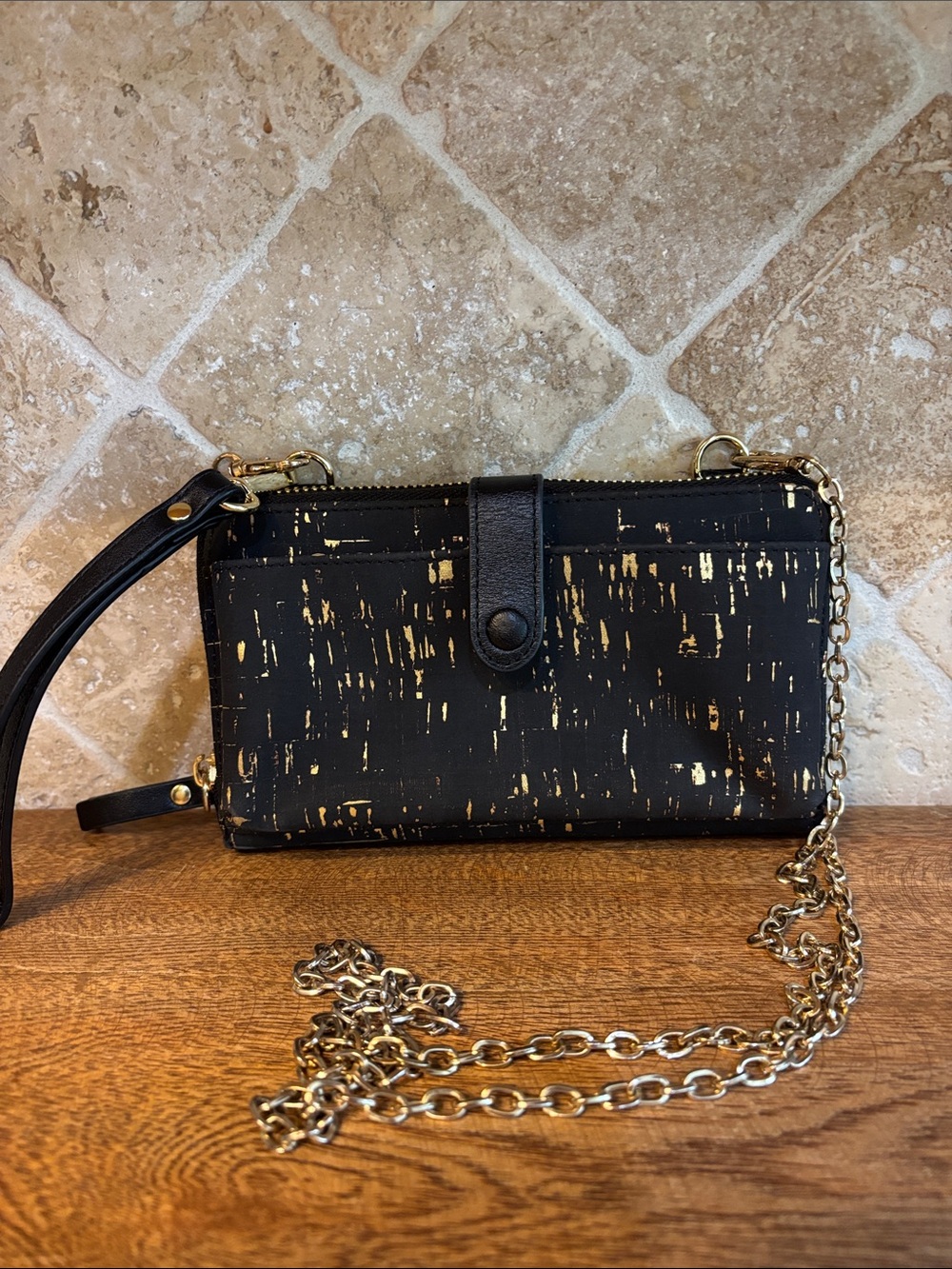 Queork New Orleans Black Cork Wallet-Metallic Gold Accents- Crossbody Chain